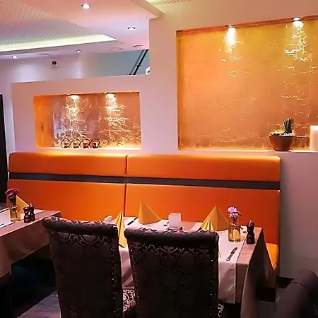 X-hotel Hotel *